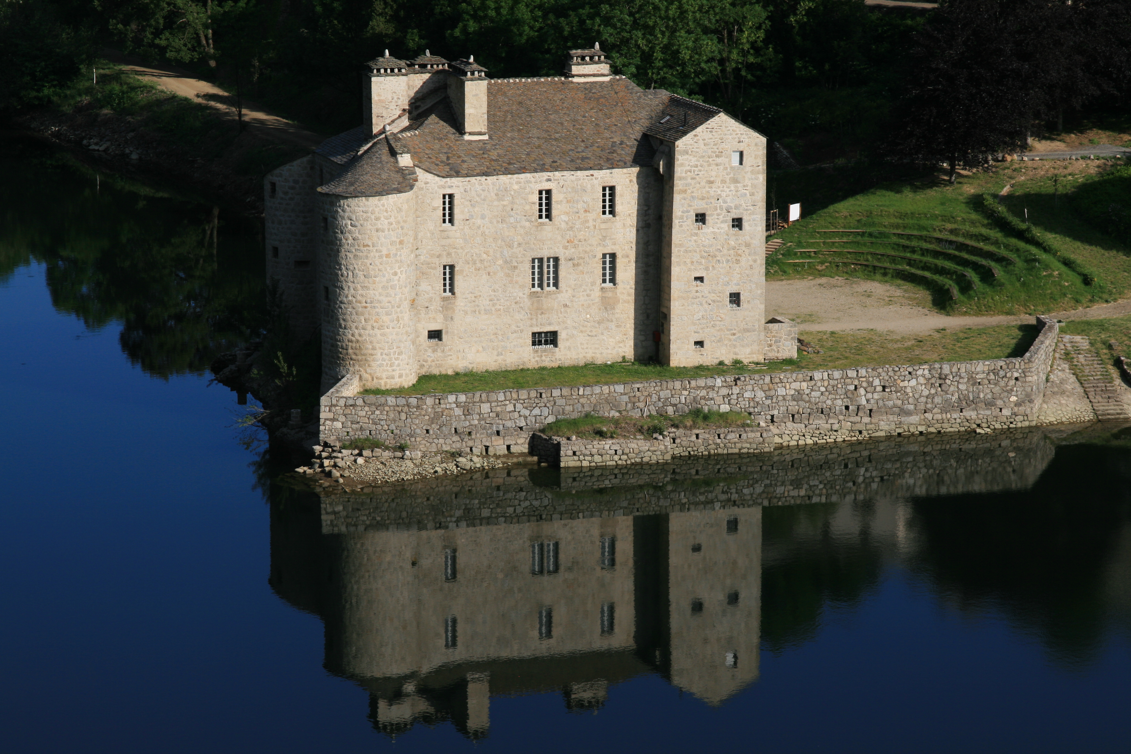 Au château de Castanet cet été !